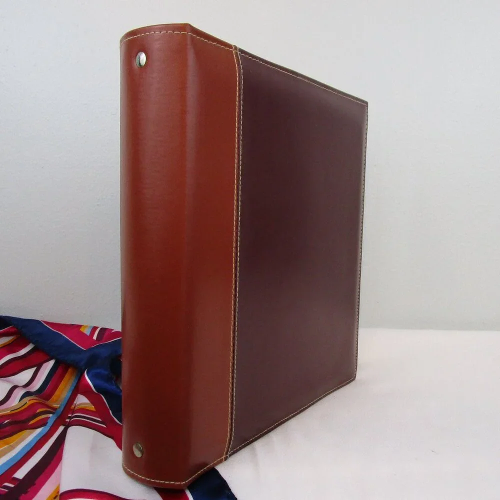 Bindertek Premium Leather 3-Ring Binder/Photo Album - 3rd of 8